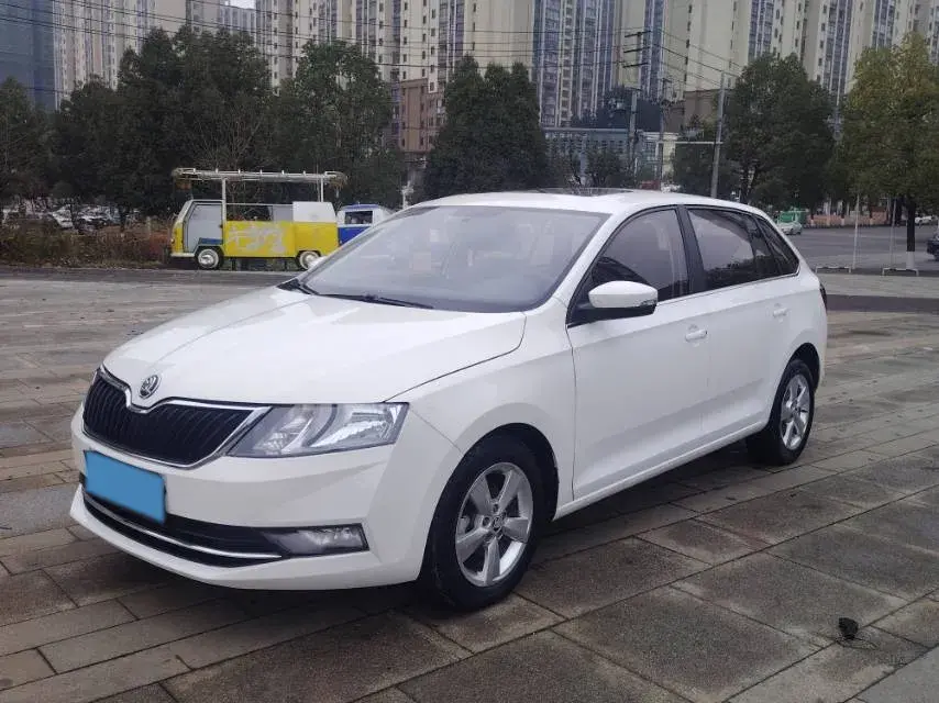 2019 Skoda Rapid Spaceback 1.5L 110HP L4 6AT