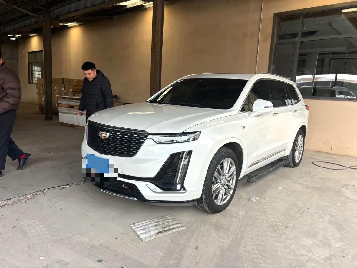 2022 Cadillac XT6 2.0T 237HP L4 9AT