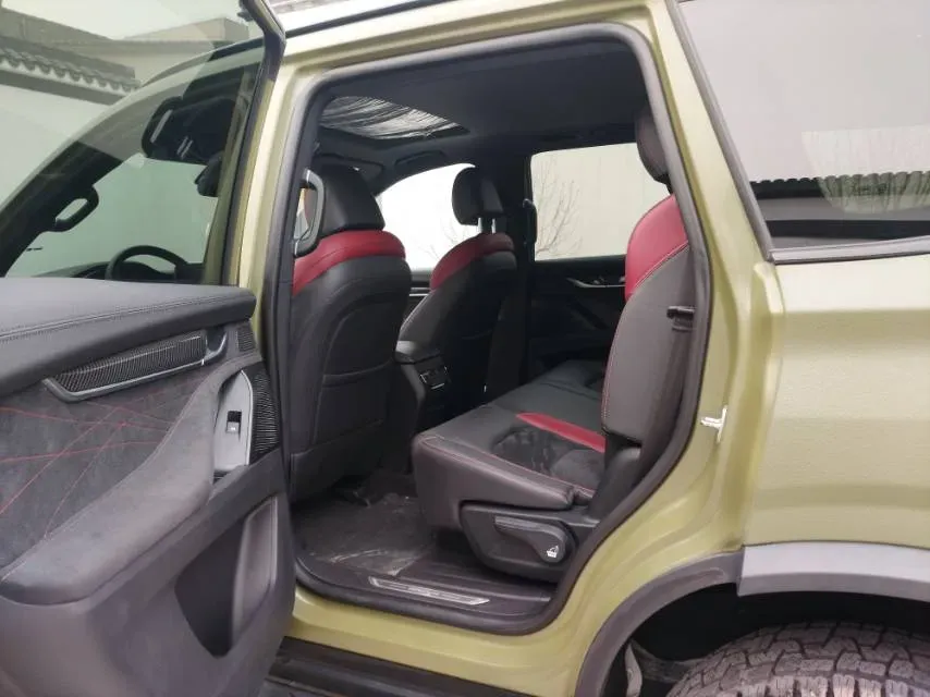 2022 MAXUS D90 Pro 2.0T 218HP L4 8AT,autocango,china used car exporter,china ev exporter,chinese used car exporter,chinese used ev exporter