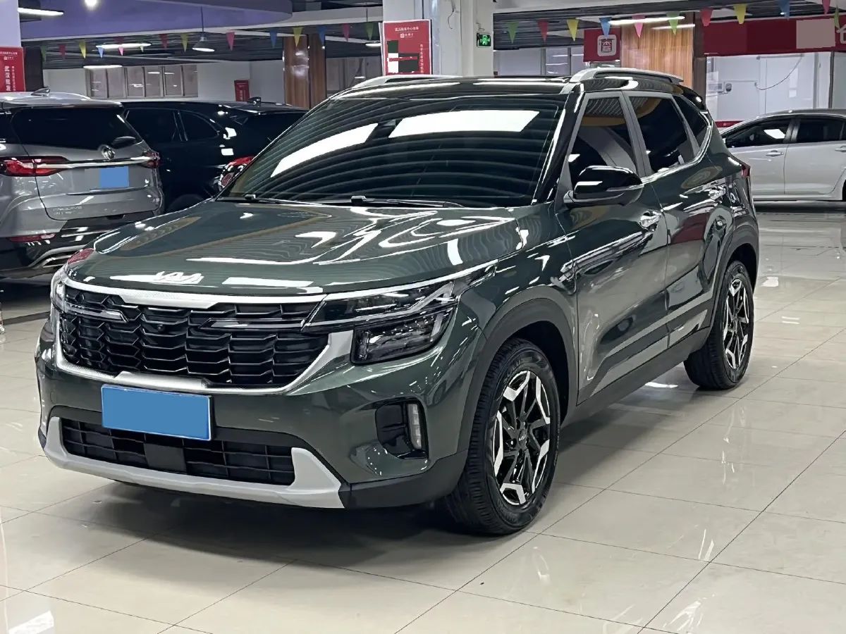 2023 Kia Seltos 1.5L 115HP L4 CVT,autocango,china used car exporter,china ev exporter,chinese used car exporter,chinese used ev exporter