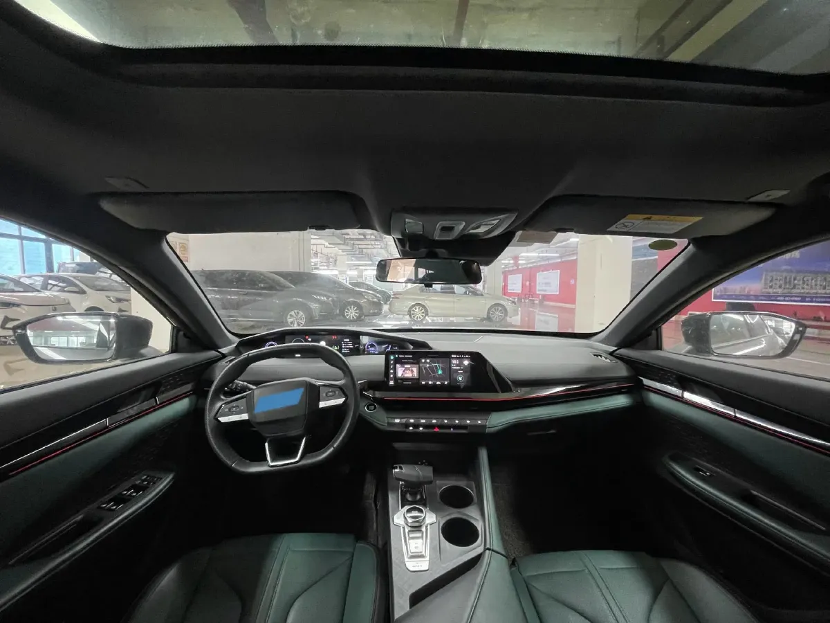 2023 ChangAn QiYuan A07 1.5L 95HP L4 REEV 28.4KWH,autocango,china used car exporter,china ev exporter,chinese used car exporter,chinese used ev exporter