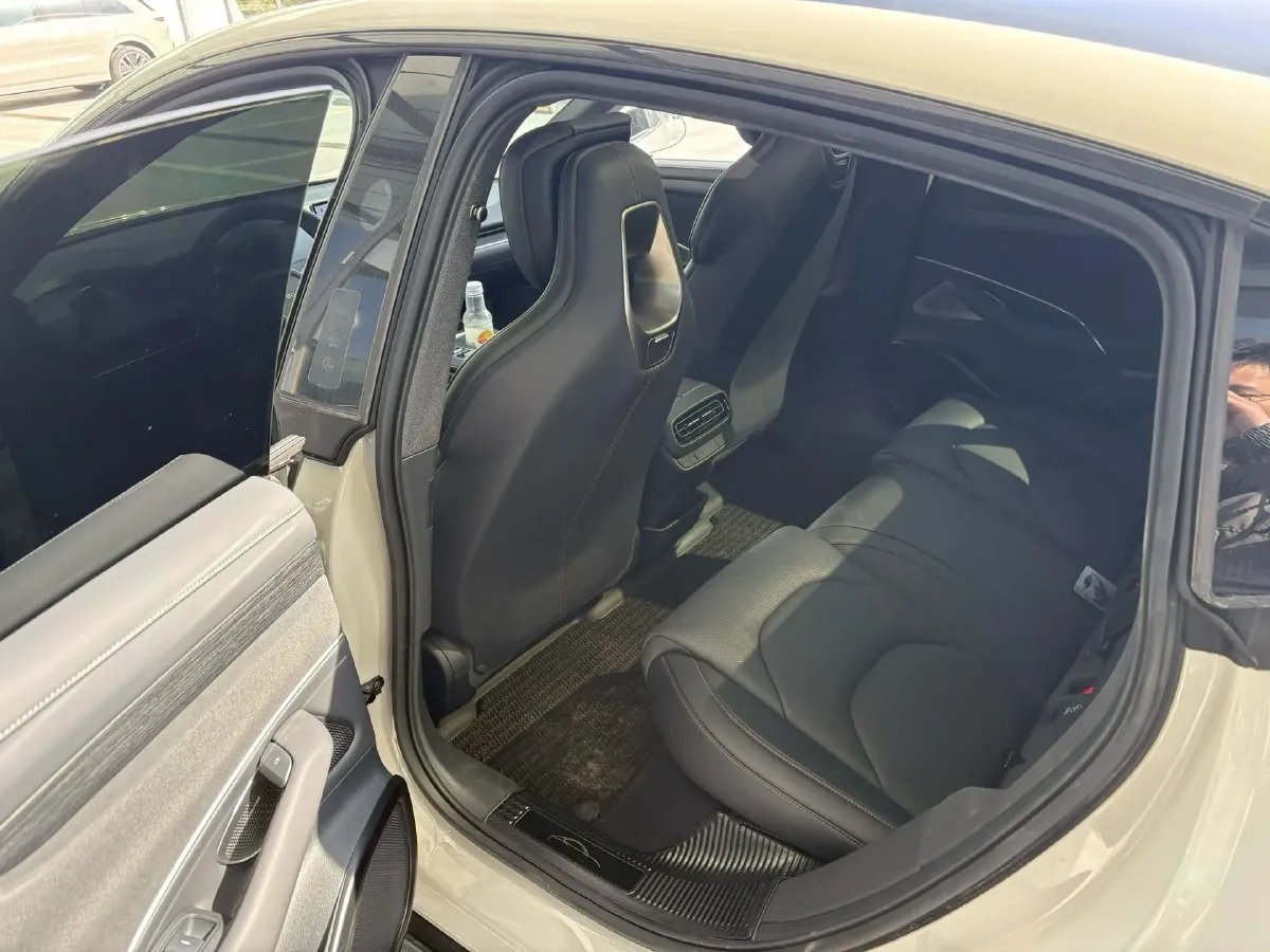 2024 MI SU7 BEV 94.3KWH,autocango,china used car exporter,china ev exporter,chinese used car exporter,chinese used ev exporter