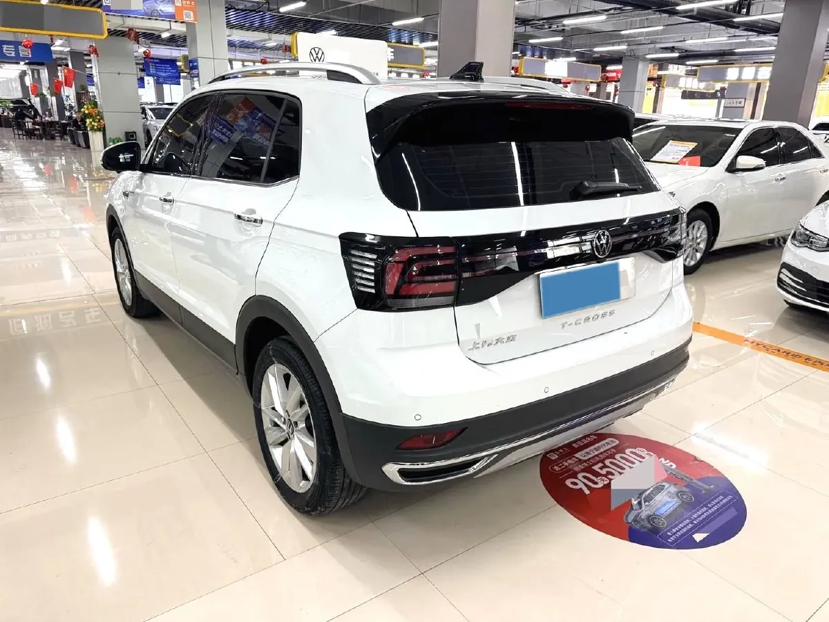 2023 Volkswagen T-Cross 1.5L 113HP L4 6AT,autocango,china used car exporter,china ev exporter,chinese used car exporter,chinese used ev exporter