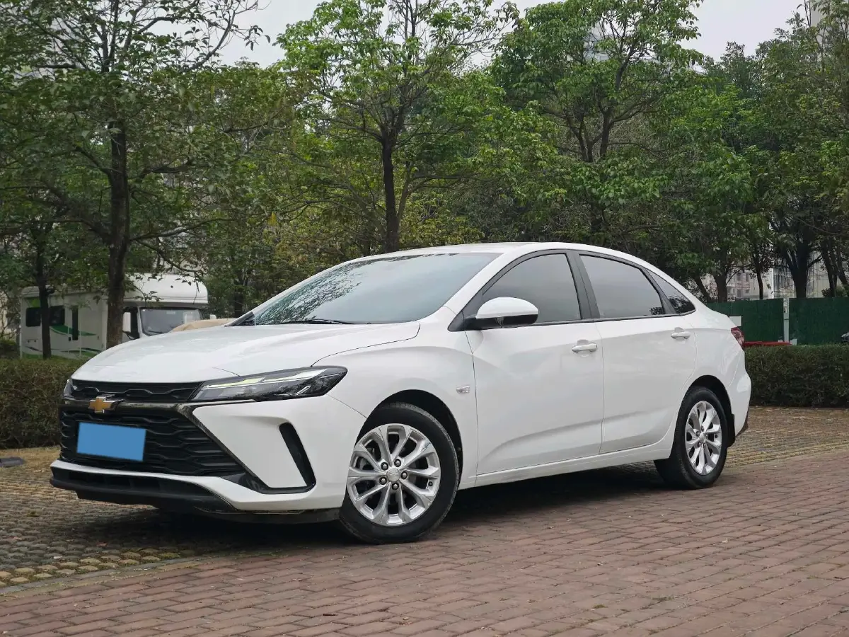 2023 Chevrolet Monza 1.5L 113HP L4 6DCT