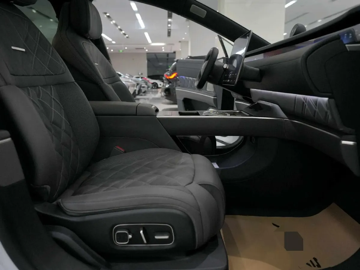 2025 NIO ET9 BEV 100KWH,autocango,china used car exporter,china ev exporter,chinese used car exporter,chinese used ev exporter