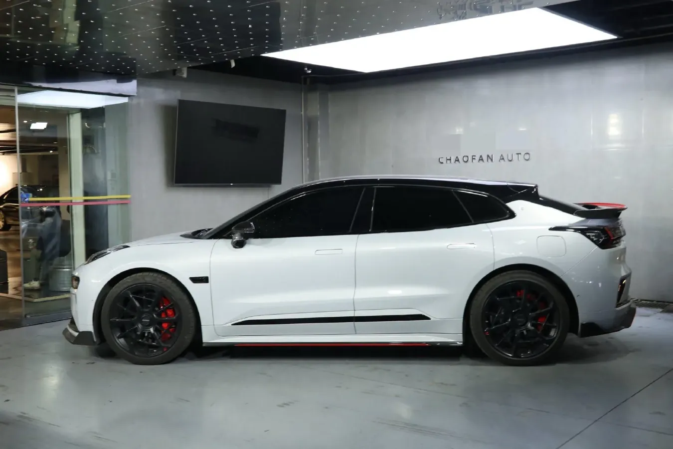 2023 Zeekr 001 FR BEV 100KWH,autocango,china used car exporter,china ev exporter,chinese used car exporter,chinese used ev exporter