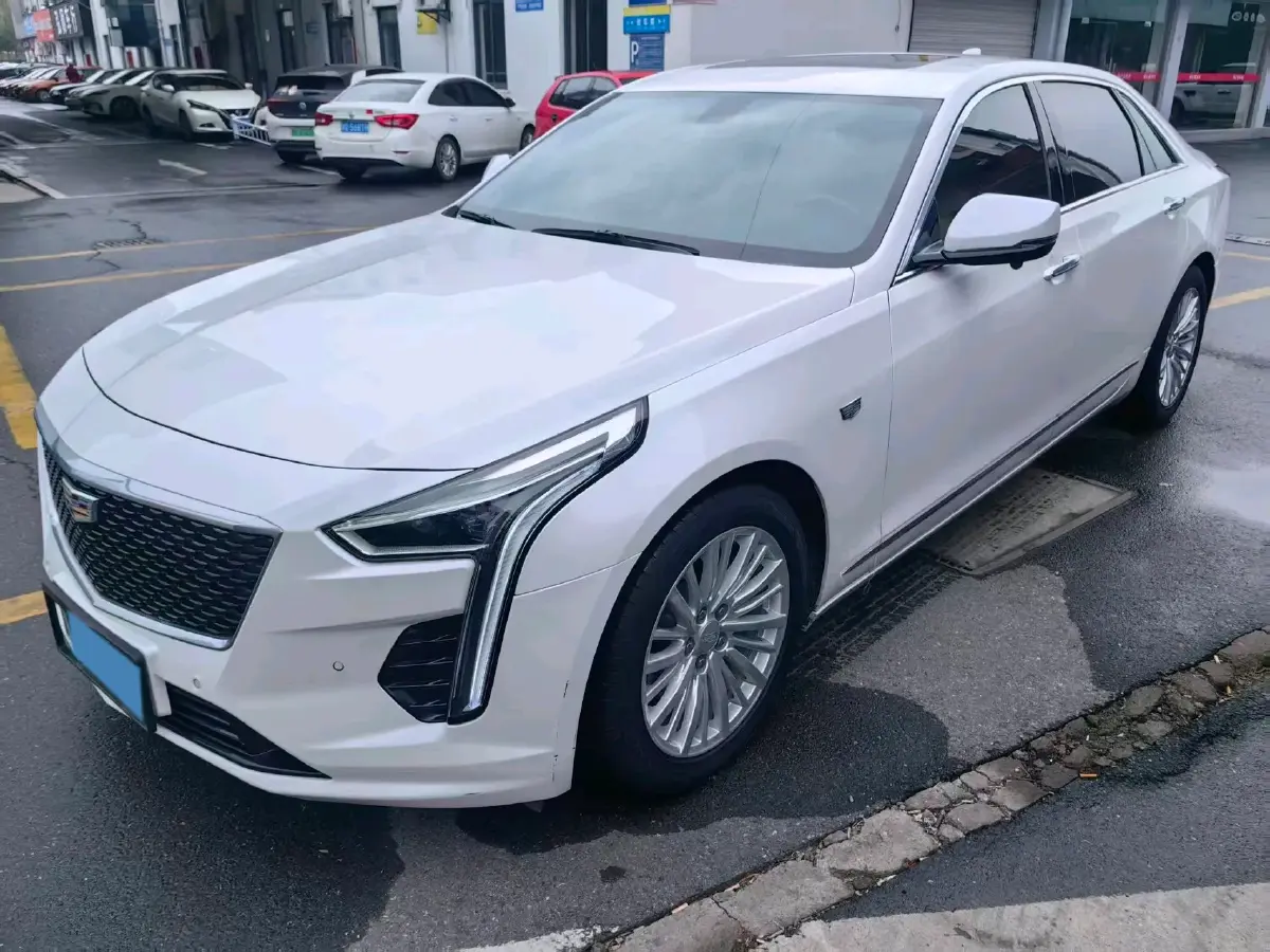 2021 Cadillac CT6 2.0T 237HP L4 10AT
