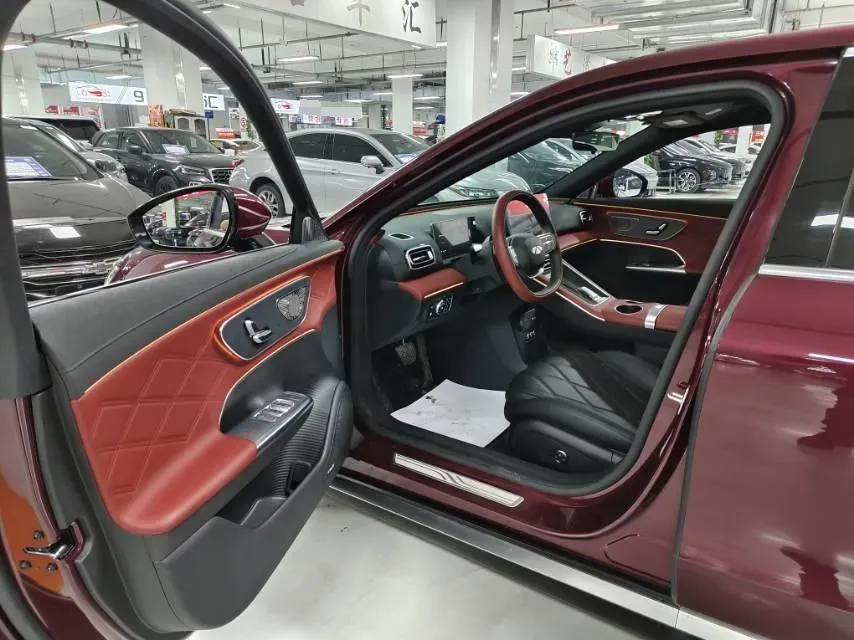 2025 Fulwin FulwinA9L 1.5T 156HP L4 1DHT PHEV,autocango,china used car exporter,china ev exporter,chinese used car exporter,chinese used ev exporter