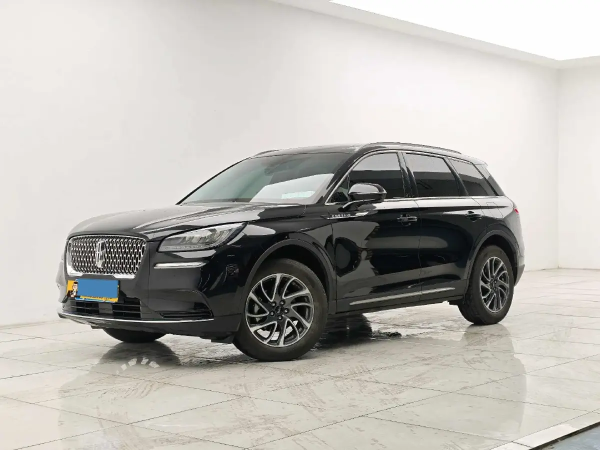 2022 Lincoln Corsair 2.0T 245HP L4 8AT