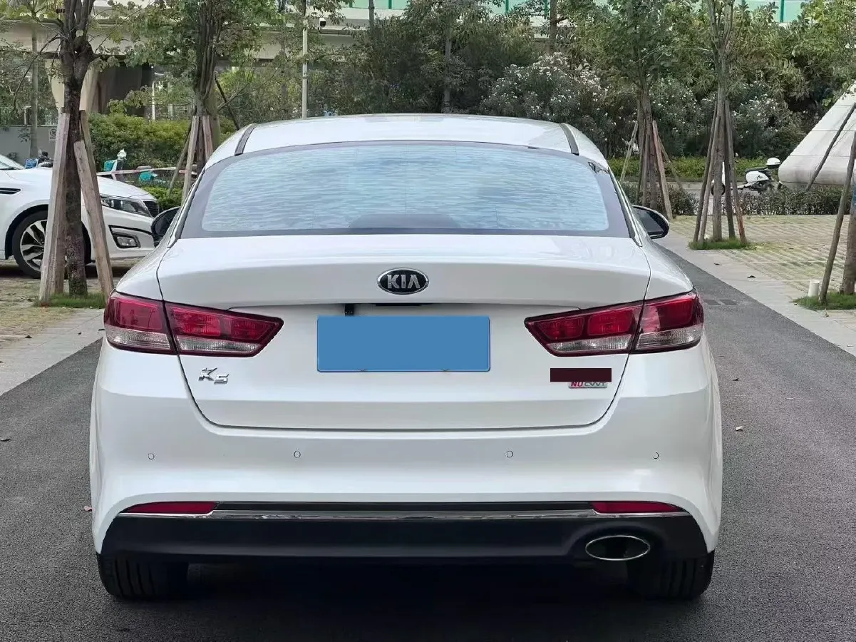 2016 Kia K5 2.0L 161HP L4 6AT,autocango,china used car exporter,china ev exporter,chinese used car exporter,chinese used ev exporter