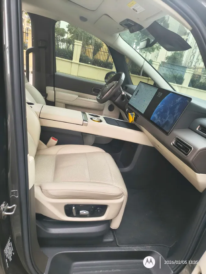 2024 Li MEGA BEV 102.7KWH,autocango,china used car exporter,china ev exporter,chinese used car exporter,chinese used ev exporter