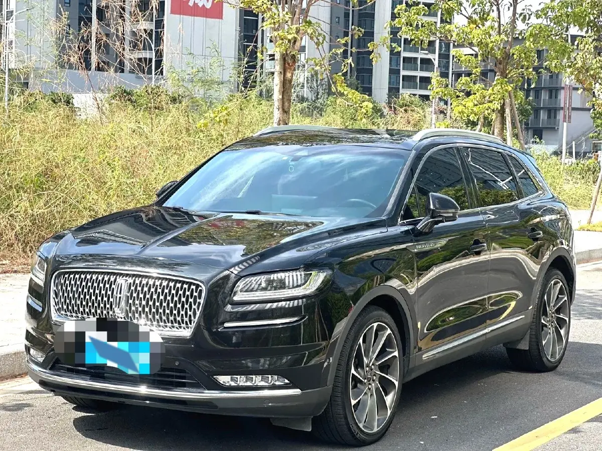 2021 Lincoln Nautilus 2.7T 322HP V6 8AT