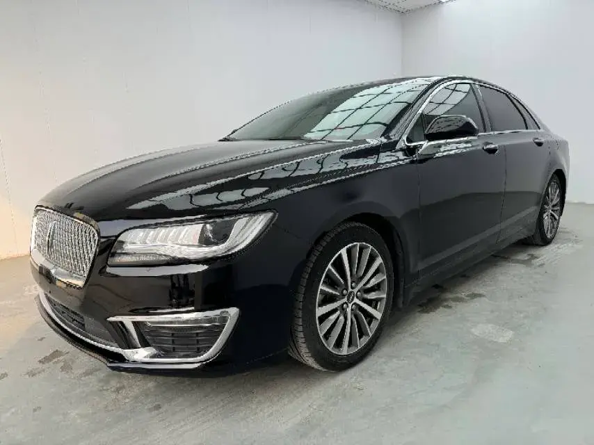 2018 Lincoln MKZ 2.0T 203HP L4 6AT