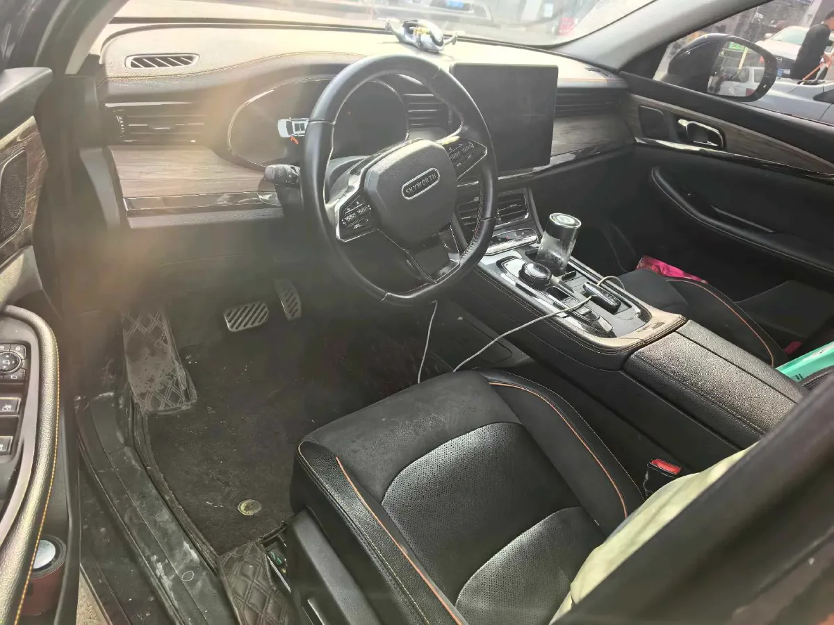 2022 Skyworth EV6 BEV 71.98KWH,autocango,china used car exporter,china ev exporter,chinese used car exporter,chinese used ev exporter