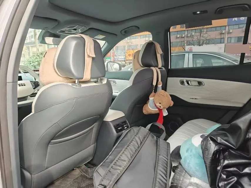 2025 ChangAn KuaYue KuaYueXing V7 EV BEV 50.23KWH,autocango,china used car exporter,china ev exporter,chinese used car exporter,chinese used ev exporter