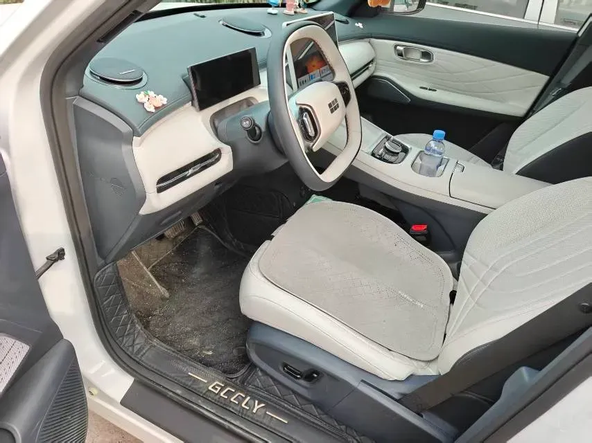 2025 ChangAn KuaYue KuaYueXing V7 EV BEV 50.23KWH,autocango,china used car exporter,china ev exporter,chinese used car exporter,chinese used ev exporter