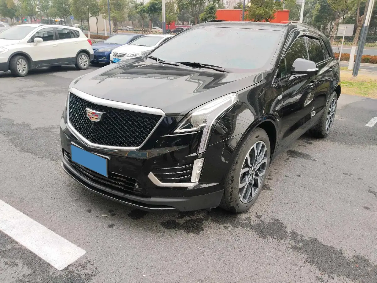 2022 Cadillac XT5 2.0T 237HP L4 9AT