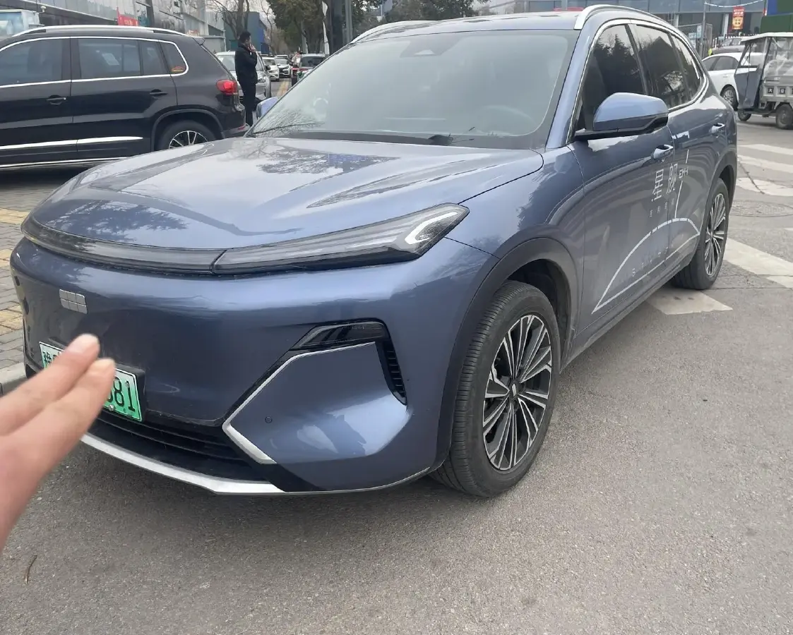 2025 BYD Sea Lion 05 DM-i 1.5L 101HP L4 E-CVT PHEV 18.3KWH