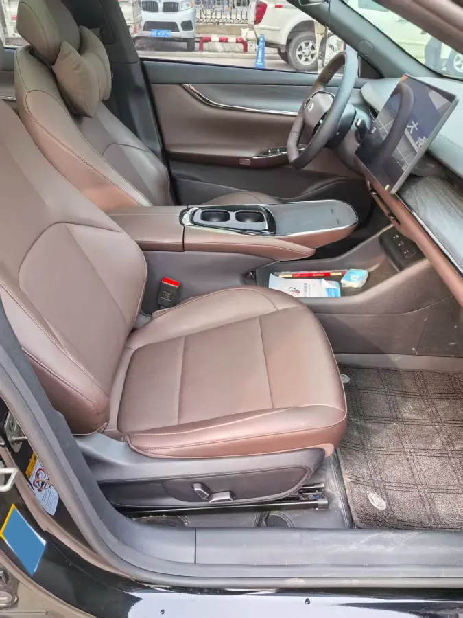 2025 ChangAn QiYuan A07 BEV 56.1KWH,autocango,china used car exporter,china ev exporter,chinese used car exporter,chinese used ev exporter