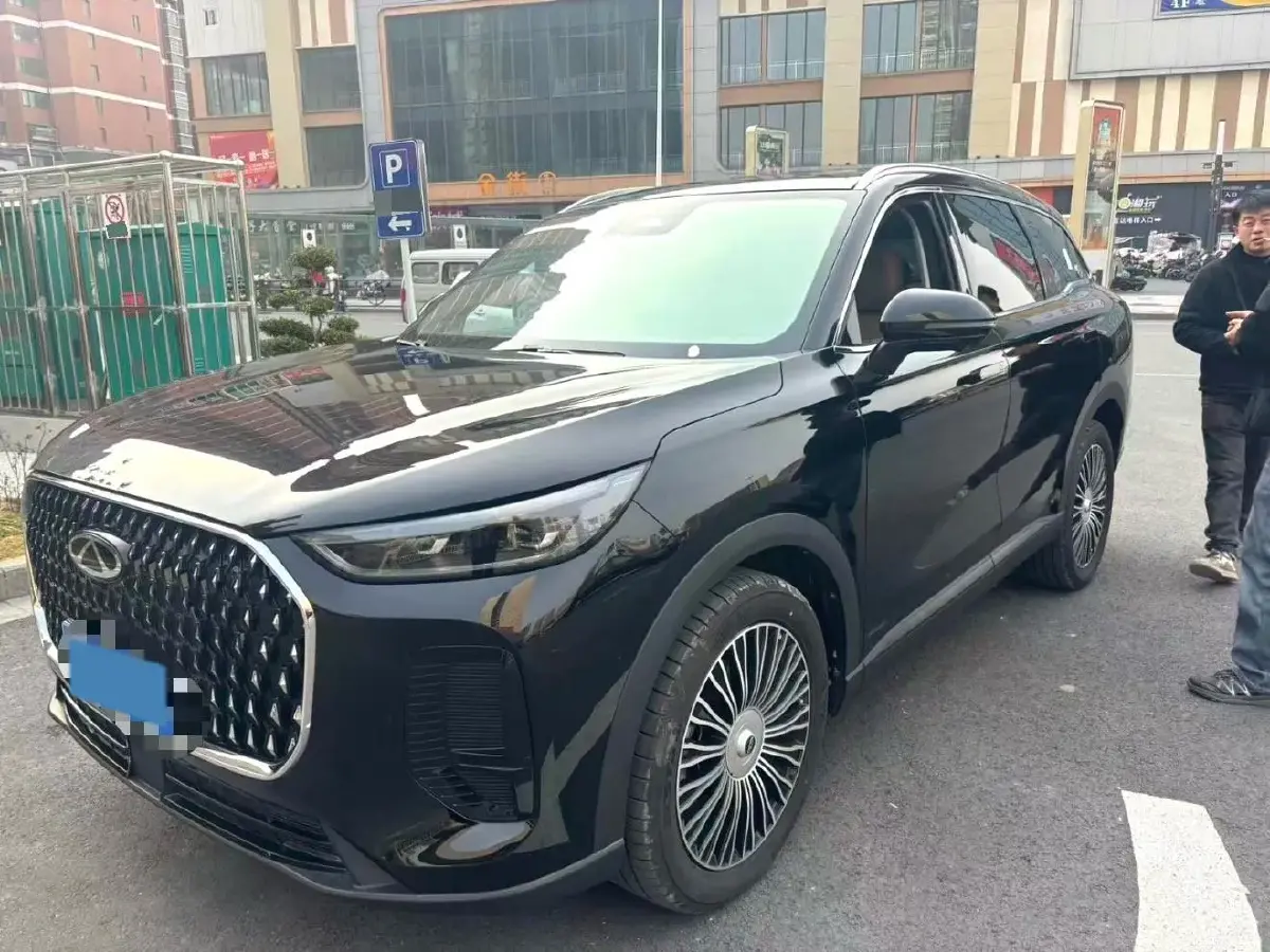 2025 Chery Tiggo 8 Plus 2.0T 254HP L4 8AT