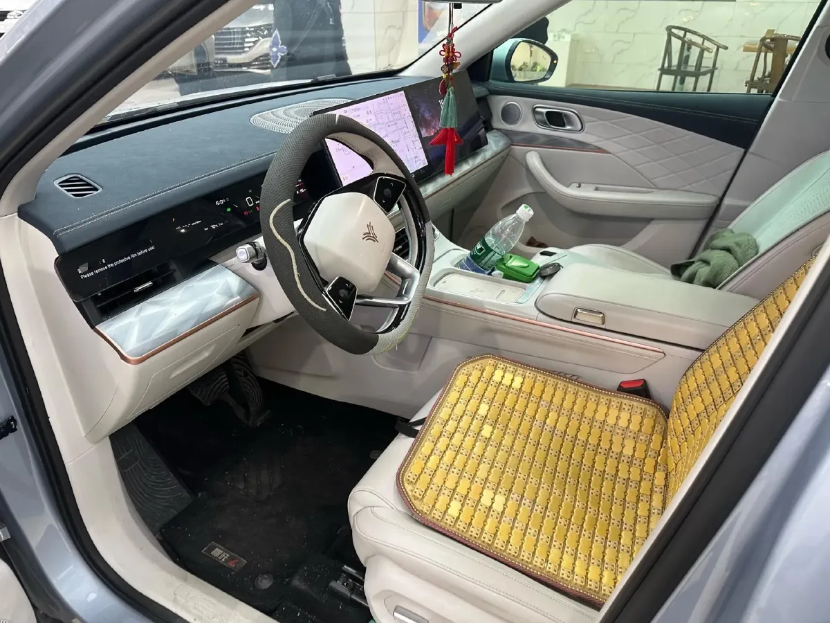 2024 Neta L 1.5L 91HP L4 REEV 40KWH,autocango,china used car exporter,china ev exporter,chinese used car exporter,chinese used ev exporter