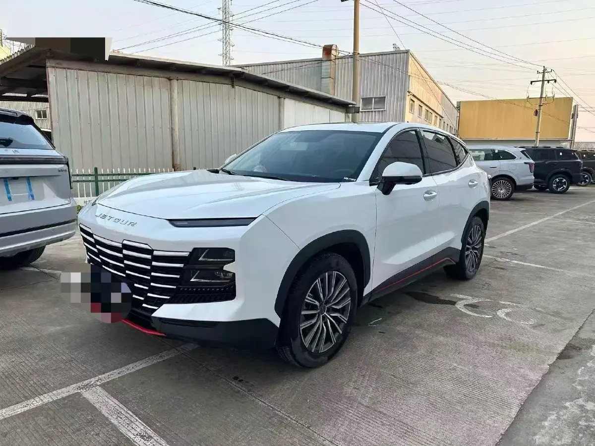2024 Jetour DASHING 1.6T 197HP L4 7DCT