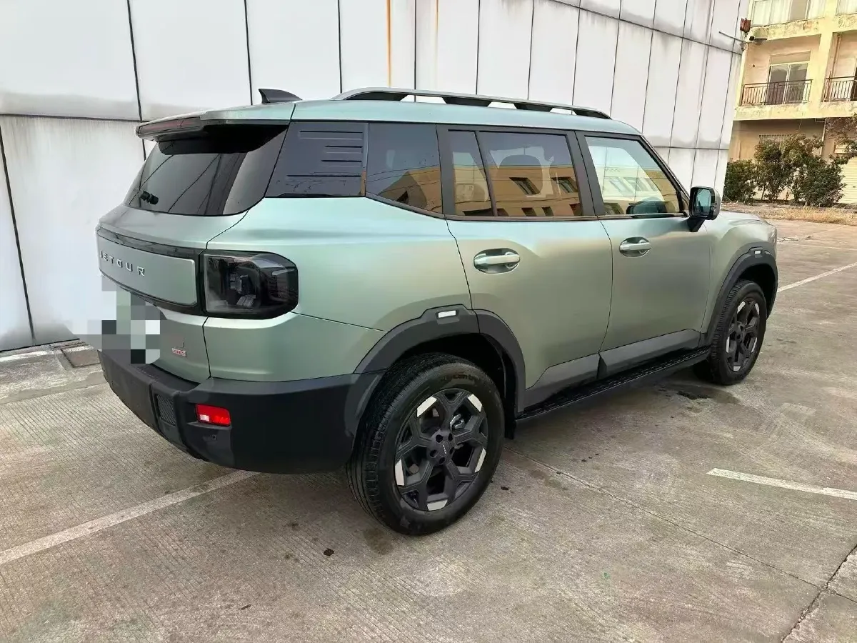 2025 Jetour Freeman 2.0T 254HP L4 8AT,autocango,china used car exporter,china ev exporter,chinese used car exporter,chinese used ev exporter