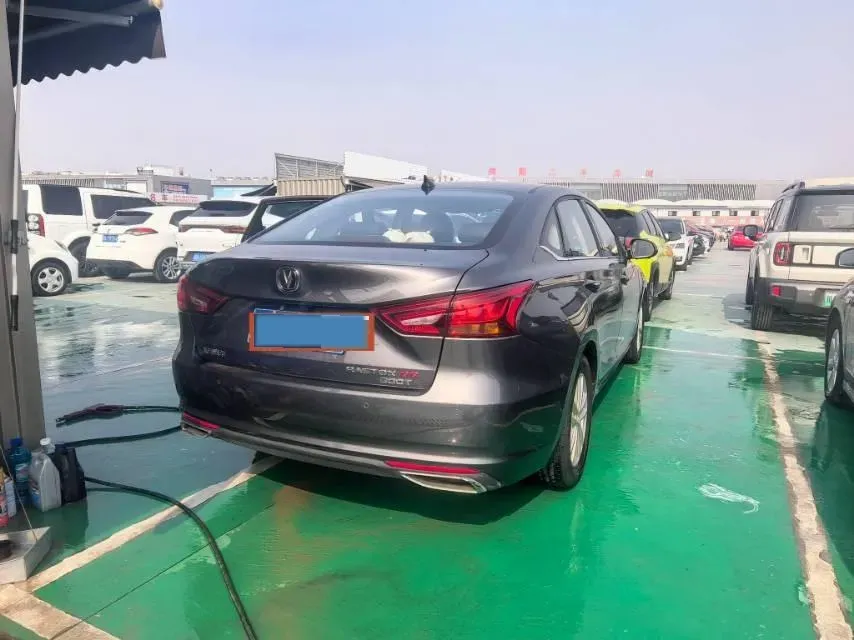 2022 ChangAn Raeton CC 1.5T 188HP L4 7DCT,autocango,china used car exporter,china ev exporter,chinese used car exporter,chinese used ev exporter