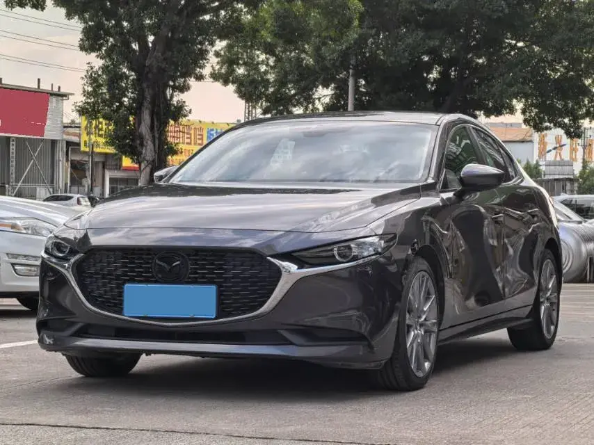 2022 Mazda 3 Axela 2.0L 158HP L4 6AT