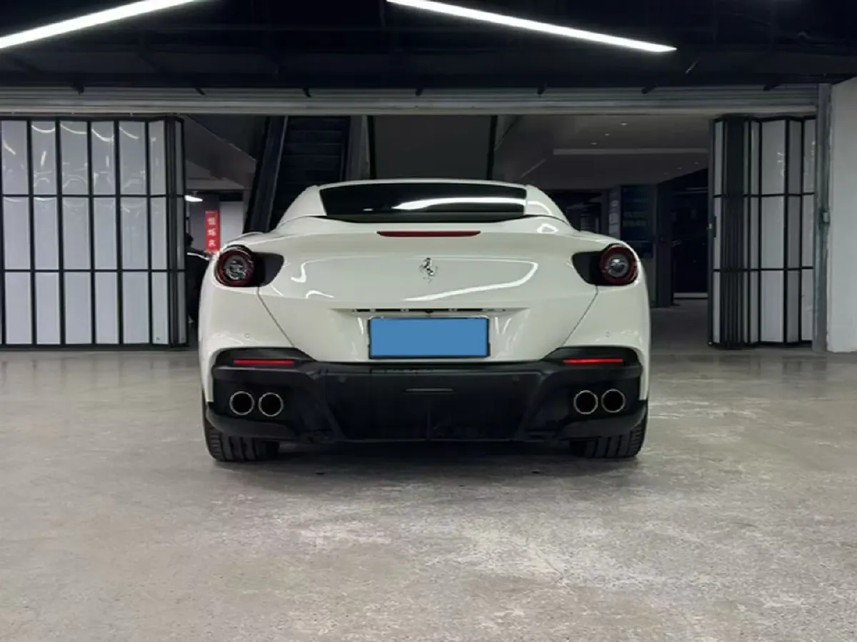 2021 Ferrari Portofino 3.9T 620HP V8 8DCT,autocango,china used car exporter,china ev exporter,chinese used car exporter,chinese used ev exporter