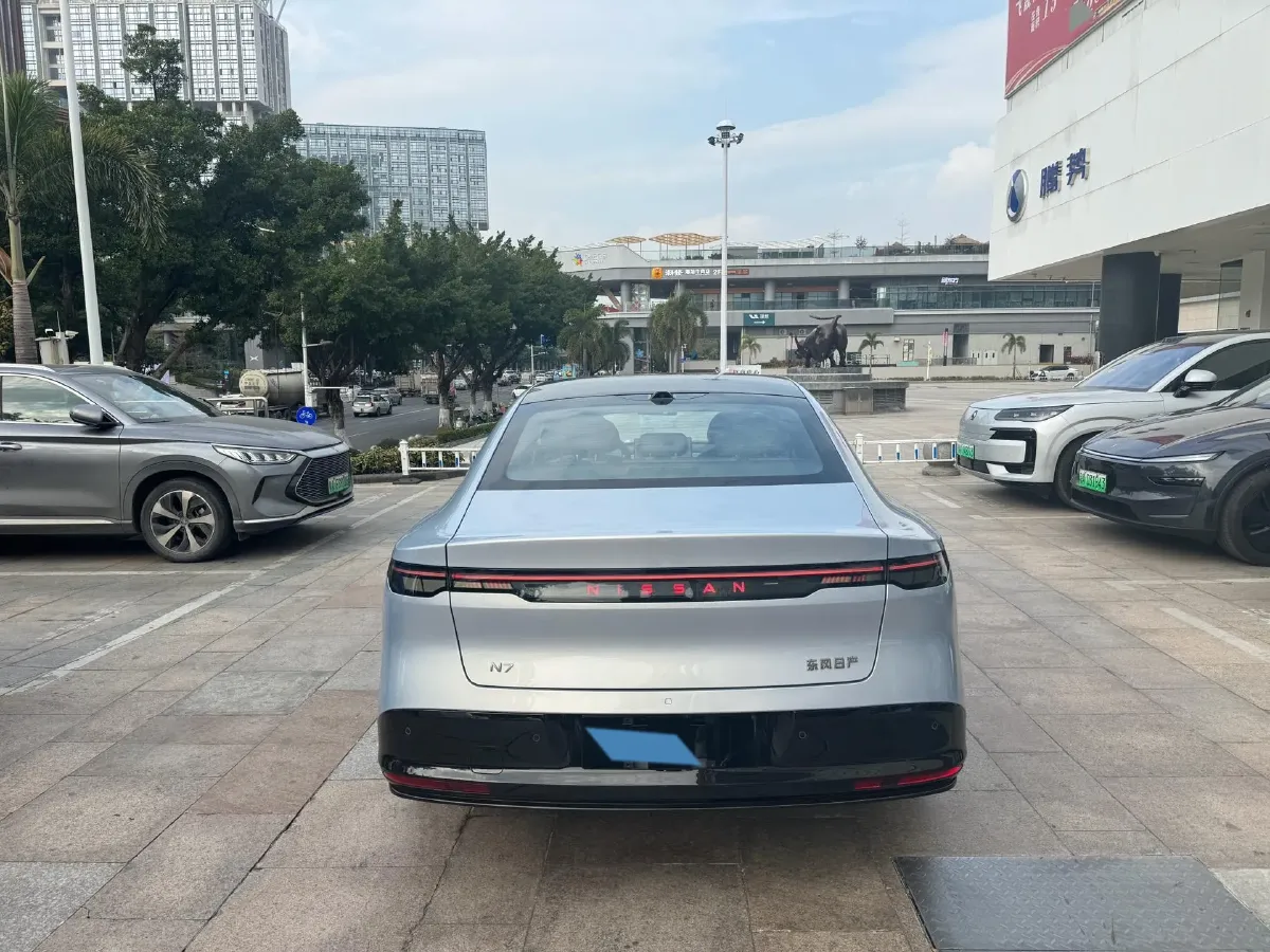 2025 Nissan N7 BEV 58KWH,autocango,china used car exporter,china ev exporter,chinese used car exporter,chinese used ev exporter