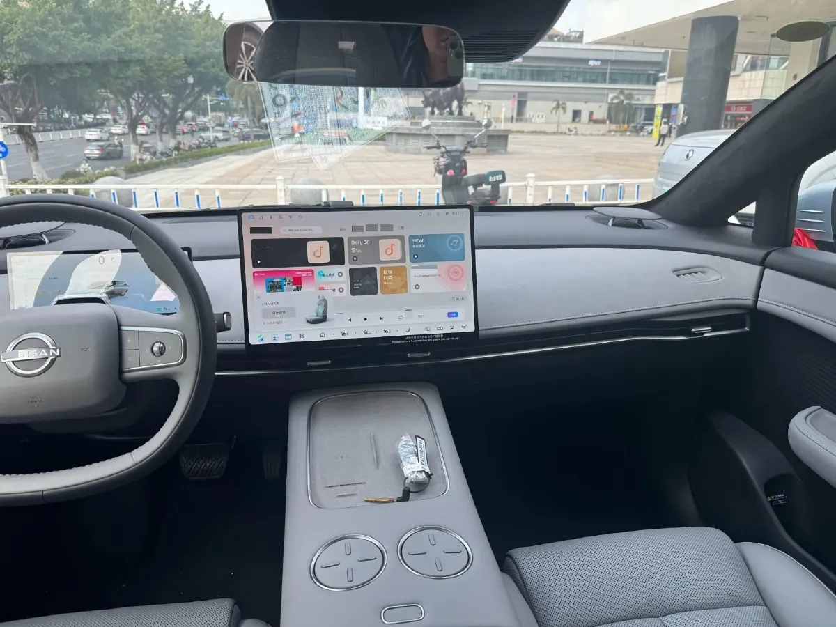 2025 Nissan N7 BEV 58KWH,autocango,china used car exporter,china ev exporter,chinese used car exporter,chinese used ev exporter