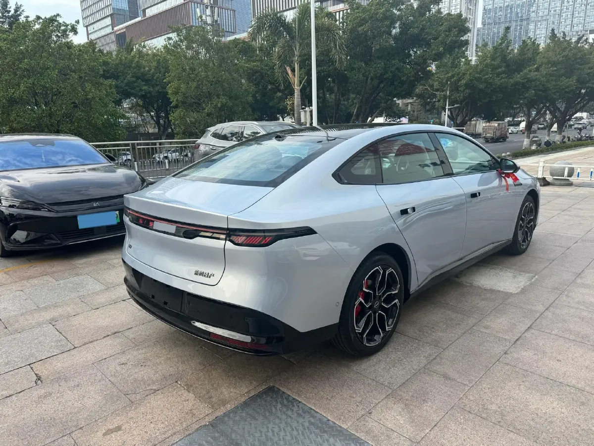 2025 Nissan N7 BEV 58KWH,autocango,china used car exporter,china ev exporter,chinese used car exporter,chinese used ev exporter