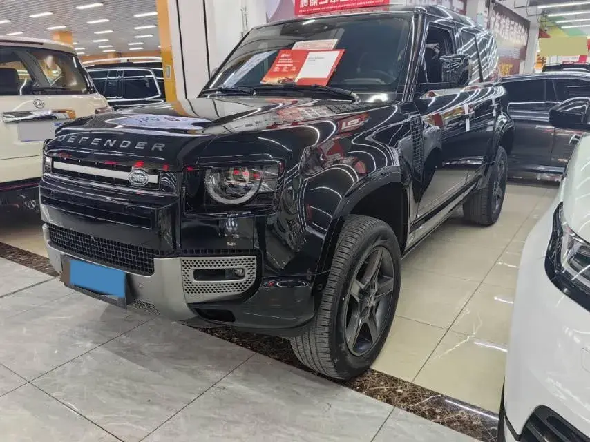 2024 Land Rover Defender 3.0T 400HP L6 8AT