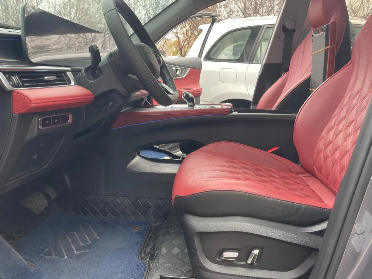 2023 ChangAn Raeton Plus 1.5T 188HP L4 7DCT,autocango,china used car exporter,china ev exporter,chinese used car exporter,chinese used ev exporter