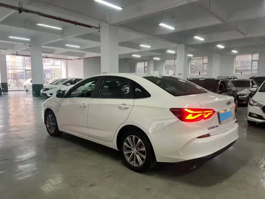 2020 Chevrolet Monza 1.5L 113HP L4 6AT,autocango,china used car exporter,china ev exporter,chinese used car exporter,chinese used ev exporter