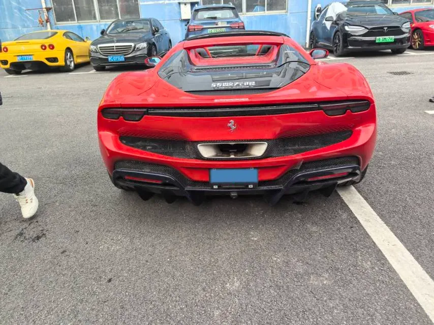 2022 Ferrari 296 3.0T 663HP V6 8DCT PHEV 7.45KWH,autocango,china used car exporter,china ev exporter,chinese used car exporter,chinese used ev exporter