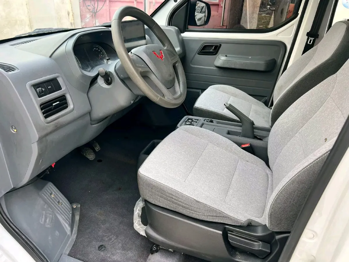 2024 WuLing YangGuang BEV 41.9KWH,autocango,china used car exporter,china ev exporter,chinese used car exporter,chinese used ev exporter