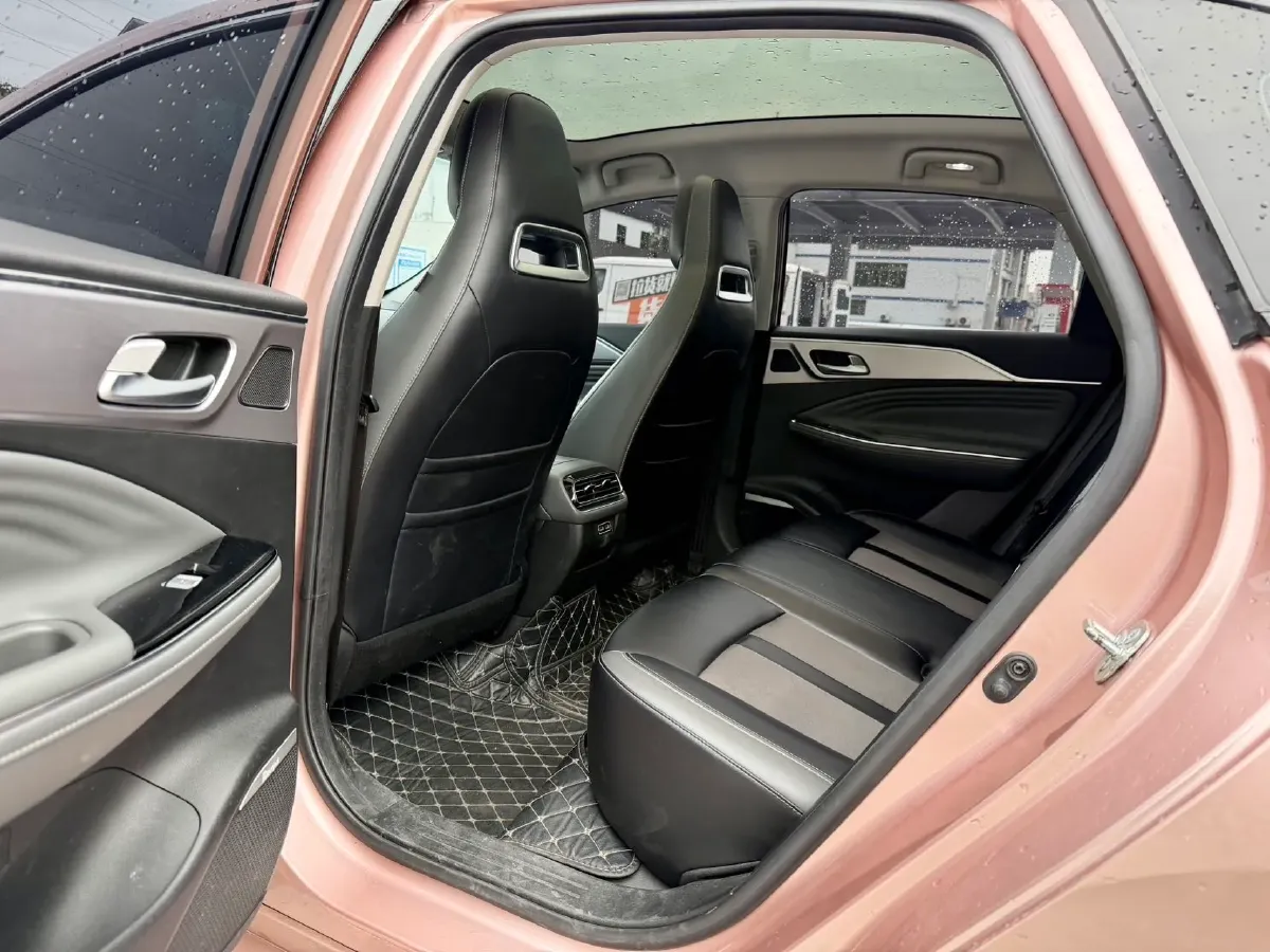 2022 ChangAn Oshan Z6 1.5T 170HP L4 6TCT PHEV 28.4KWH,autocango,china used car exporter,china ev exporter,chinese used car exporter,chinese used ev exporter