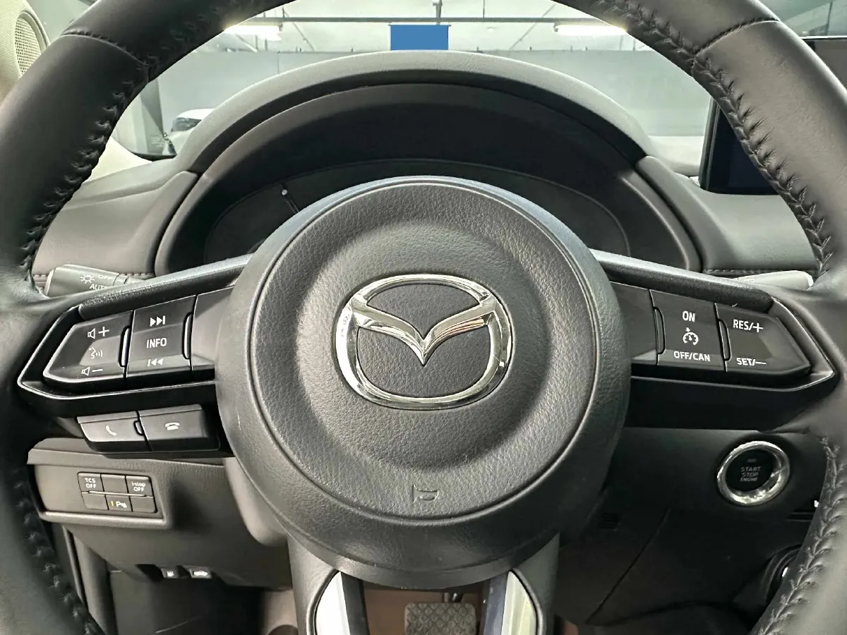 2022 Hyundai Tucson 2.0L 150HP L4 6AT Hybrid,autocango,china used car exporter,china ev exporter,chinese used car exporter,chinese used ev exporter