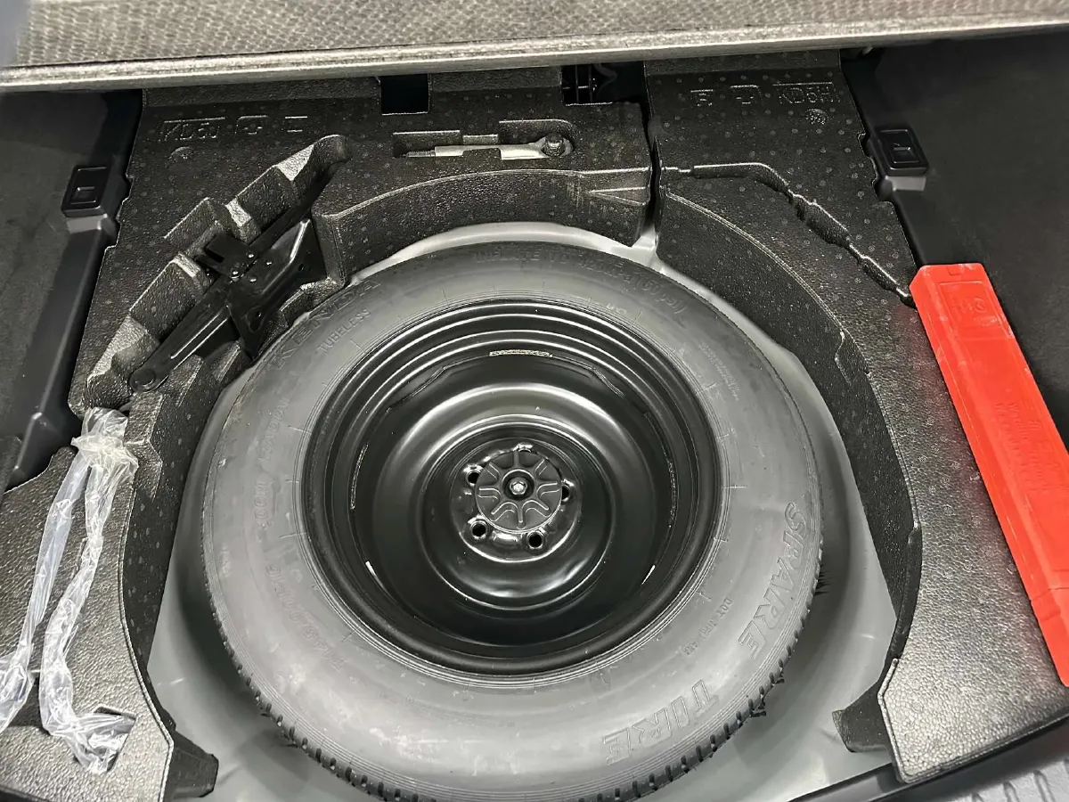 2022 Hyundai Tucson 2.0L 150HP L4 6AT Hybrid,autocango,china used car exporter,china ev exporter,chinese used car exporter,chinese used ev exporter