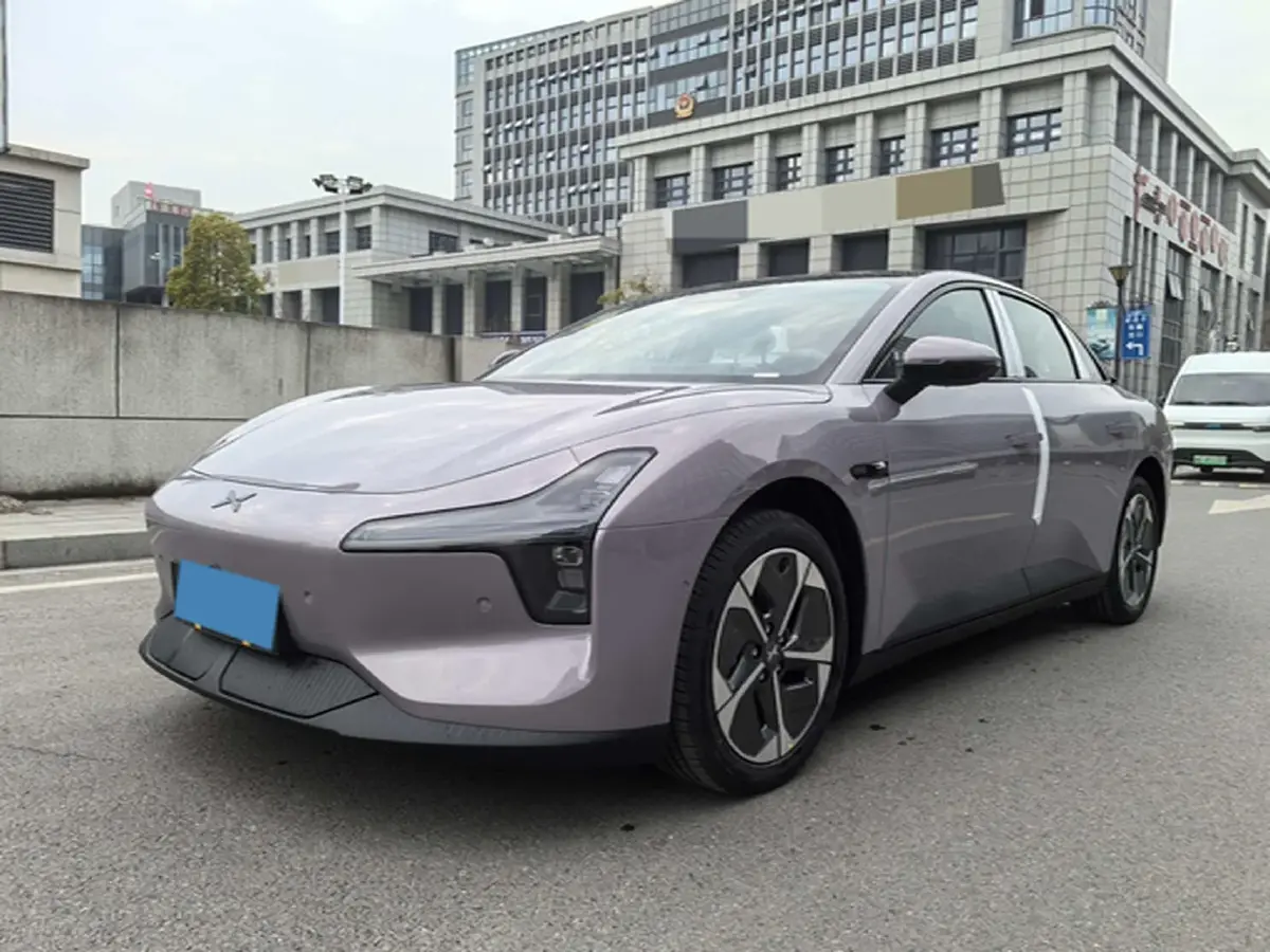 2025 Xpeng MONA M03 BEV