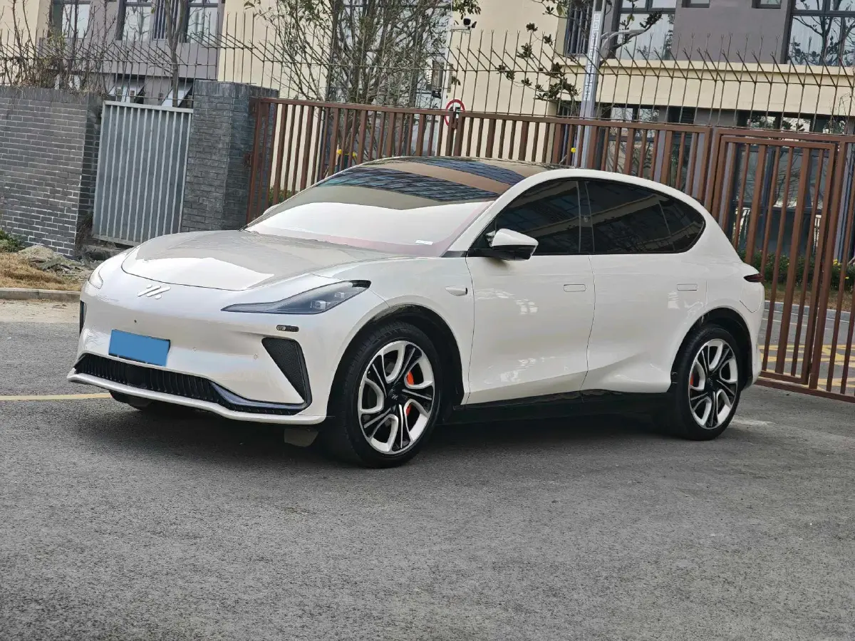 2023 IM LS7 BEV 100KWH