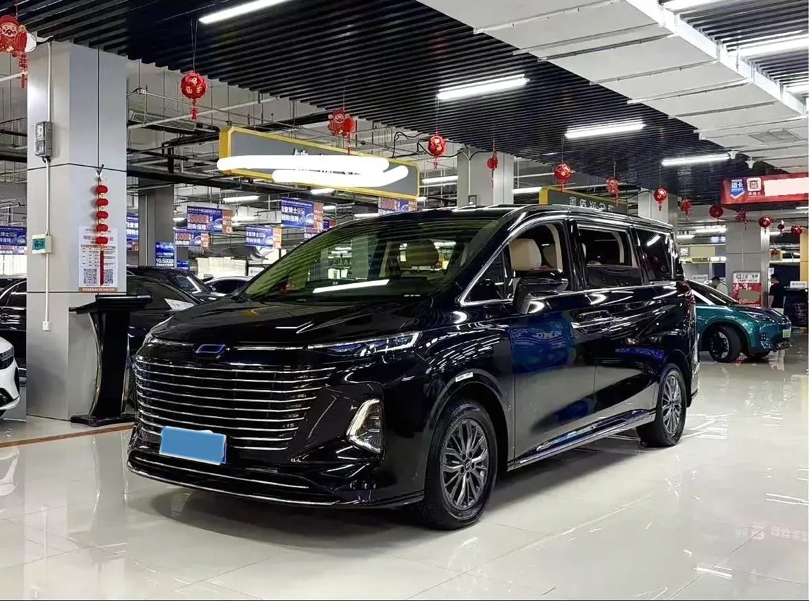 2023 Bestune M9 2.0T 252HP L4 8AT