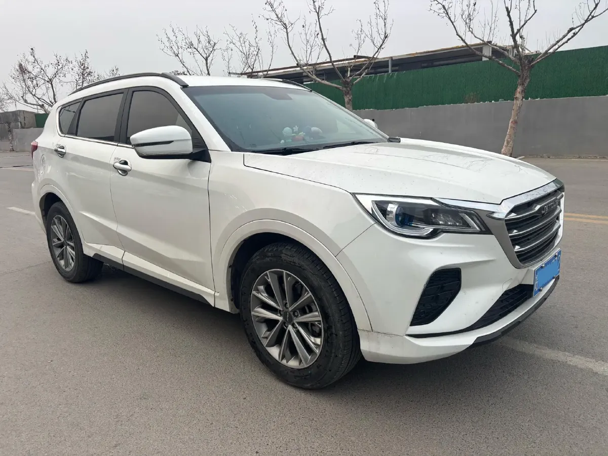 2022 Jetour X70M 1.5T 156HP L4 6MT,autocango,china used car exporter,china ev exporter,chinese used car exporter,chinese used ev exporter