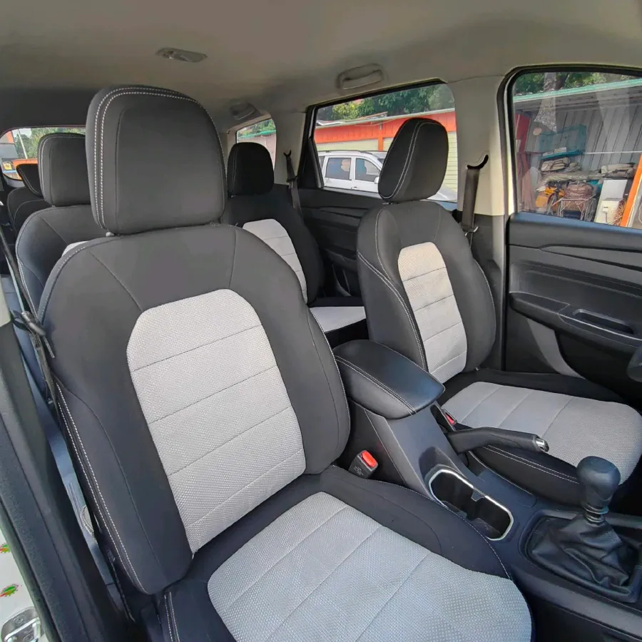 2019 JinBei JinDian 2.2L 116HP L4 5MT,autocango,china used car exporter,china ev exporter,chinese used car exporter,chinese used ev exporter