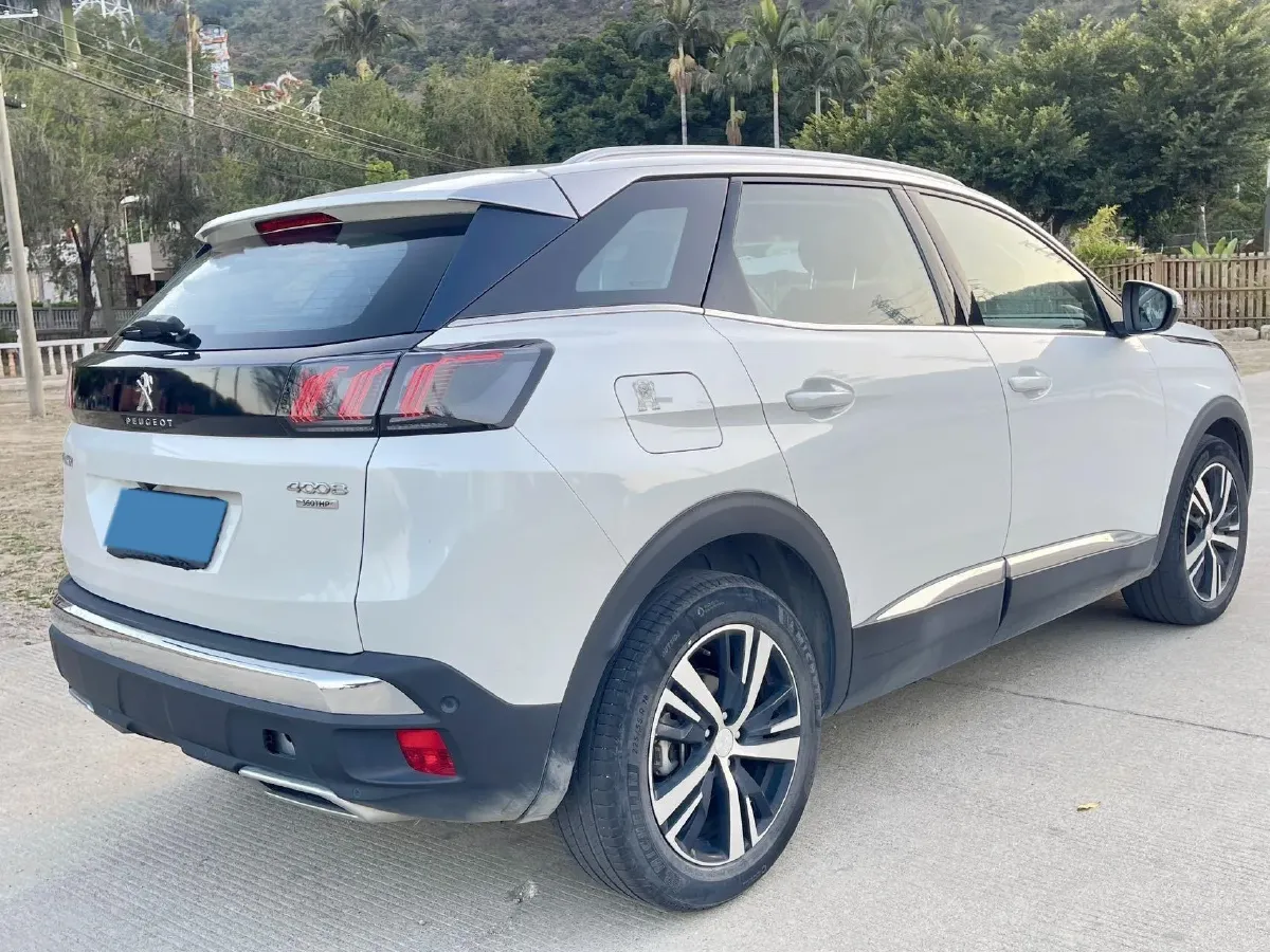 2021 Peugeot 4008 1.6T 170HP L4 8AT,autocango,china used car exporter,china ev exporter,chinese used car exporter,chinese used ev exporter