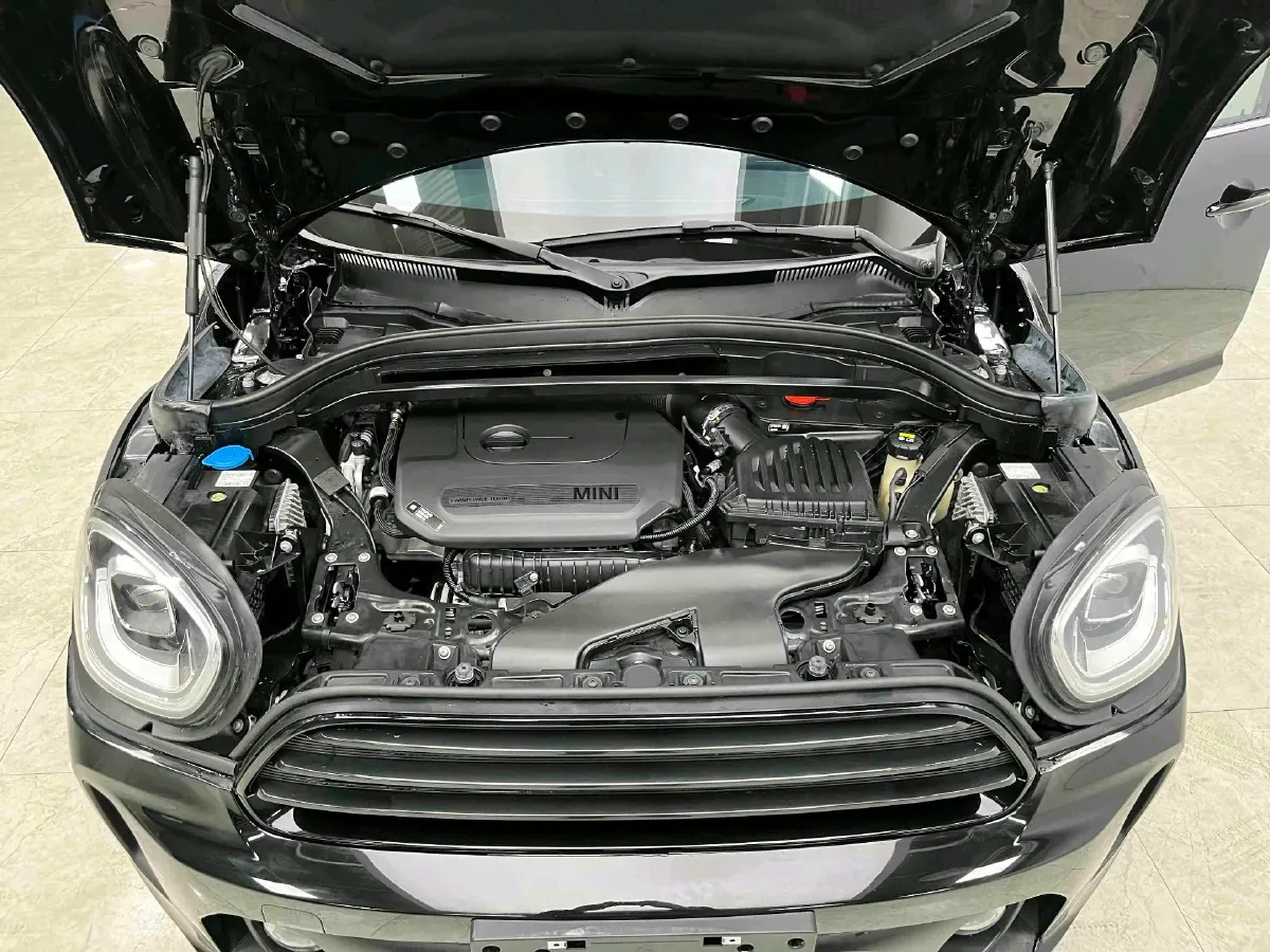 2022 MINI COUNTRYMAN 2.0T 192HP L4 8AT,autocango,china used car exporter,china ev exporter,chinese used car exporter,chinese used ev exporter