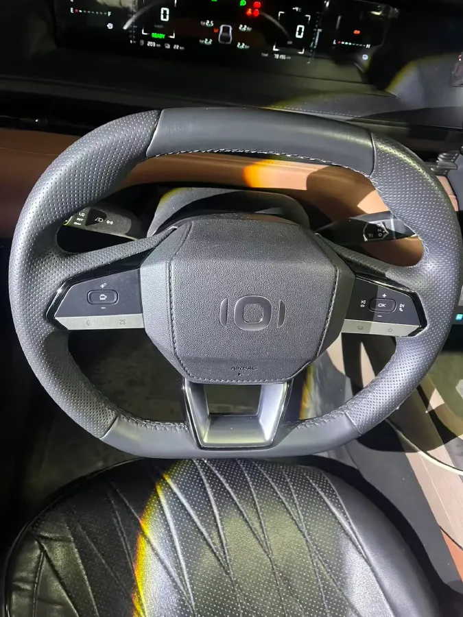 2024 ChangAn QiYuan A05 1.5L 110HP L4 E-CVT PHEV 18.99KWH,autocango,china used car exporter,china ev exporter,chinese used car exporter,chinese used ev exporter