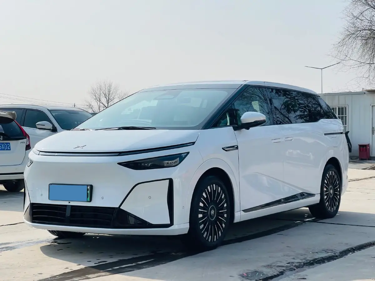 2026 Xpeng X9 REEV 150HP REEV